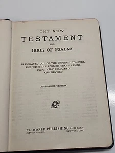 New Testament and Book of Psalms World Publishing LARGE TYPE Leather Authorized  - Bild 1 von 18