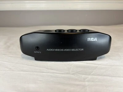 RCA VH911 4 Input Selector Switch S-Video & RCA / TV Video Gaming Audio Stereo - Image 1 of 4