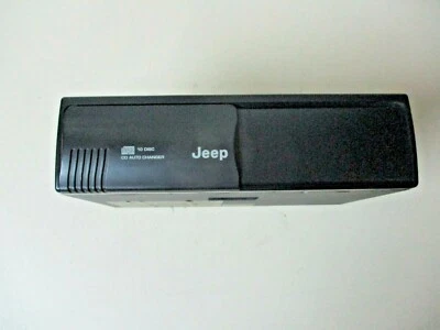 P56038579AB CARICATORE CD AUTORADIO LETTORE JEEP GRAND CHEROKEE ANNO 1999 - Immagine 1 di 4