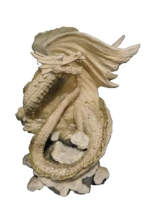 Tudor Mint Land Of The Dragons Schneedrache B K103 Medium - Bild 1 von 6