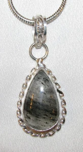 Schwarz Rutilquarz Stein Anhänger Schlangenkette Halskette Heilschmuck ausgefallen - Bild 1 von 12