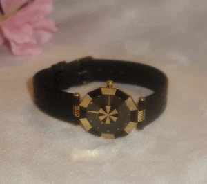 ROVEN DINO YELLOW BASE METAL SAPPHIRE CRYSTAL QUARTZ WATCH new - Picture 1 of 3
