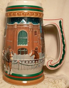 Vintage 1997 Budweiser Beer Stein Mug HOME FOR THE HOLIDAYS CS313 Horses - Picture 1 of 12