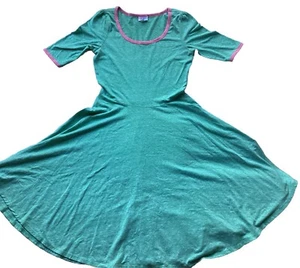 Vestido LulaRoe Talla M-Nicole Ajuste y Acampanado Borde Verde/Rosa Estilo Años 50 60 Vestido Qtr Slev - Imagen 1 de 11