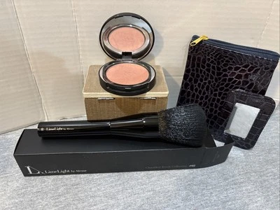 IT Bye Bye Pores Blush (Adored) Soft Cool Pink W/Free Brush & Compact Zip Pouch! - Image 1 of 4