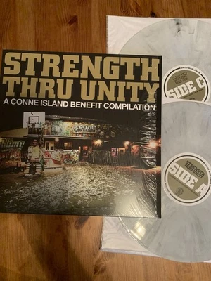 VARIOUS - Strength Thru Unity (NM/NM) Boysetsfire SOIA YOT COCK SPARRER PASCOW - Bild 1 von 4