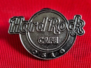 HRC Hard Rock Cafe Oslo Classic Logo Silver 3D 4LC Oval Holo Back 1 TAC - Bild 1 von 2