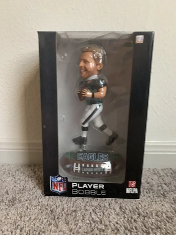 Philadelphia Eagles Carson Wentz Baller Edition Bobblehead Brand. Brand New Cover