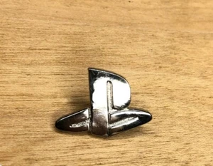 Sony Playstation PS Logo Pin - Picture 1 of 2