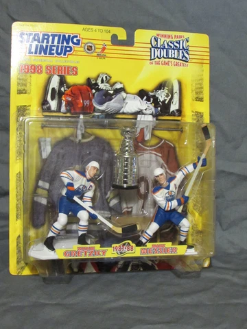 Mark Messier Wayne Gretzky 1998 Starting Lineup Classic Doubles Figures NIB Cover