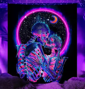 Blacklight Skull Tapestry Glow in the Dark Tapestry Kissing Lovers Tapestries Sk - Picture 1 of 12