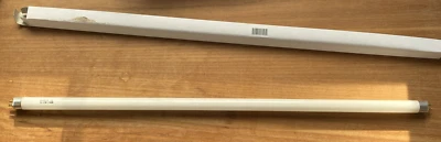 Robus LFT513 13W T5 fluorescent tube, 2700K, 532mm inc pins - Image 1 of 4