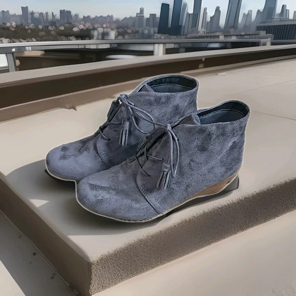 Botas de cuña gris estuco gamuza talla 9W botas anchas con cordones Dr. Scholls Dakota  Foto 1 de 4