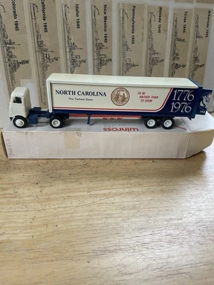 Winross,1970 年代水门事件限量半卡车,精美原装 — 第 1/4 张图片