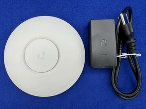 Ubiquiti Networks UniFi AP-AC-LITE Dual Band PoE Wifi Punkt dostępowy z zasilaniem - Zdjęcie 1 z 3