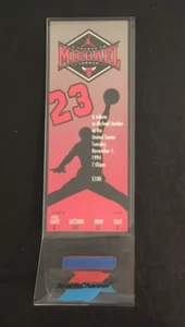 Biglietto di pensionamento originale Michael Jordan 11/1/1994 con supporto espositivo RARO COMPLETO - Foto 1 di 4