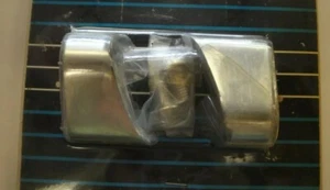  Short right rear Turn Signal Brkt F/73-85 FX , 84-99  - Picture 1 of 1