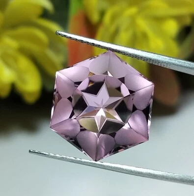 Pink Tourmaline Hexagon 15X15X10.00MM Heart & Star Cut Fantasy Modern Cut Facete - Image 1 of 4