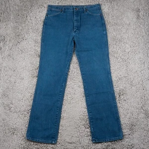 Vintage Wrangler Jeans Men Size W38 L34 Medium Wash Blue 936 USA 36x33.5 - Picture 1 of 12