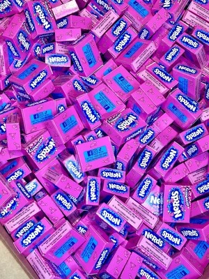 Caramelo de fresa Nerds a granel Ferrara Candy Co 8 oz 1 lb 2 lb 3 lb 5 lb 10 lb fresco Foto 1 de 3