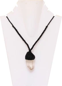 Natural Raw Quartz Stone Necklace Macrame Pendant Unisex Necklace for Festivals - Picture 1 of 3