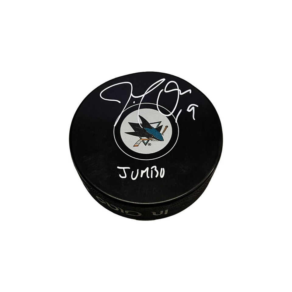Disco de tiburones de San José firmado por Joe Thornton - inscripción JUMBO Foto 1 de 2