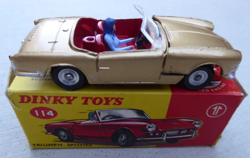DINKY TOYS TRIUMPH SPITIFIRE 114 1960's DIE CAST CAR MADE IN ENGLAND & BOX - Image 1 of 4