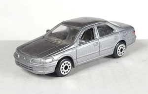 Motormax loose 6015 Toyota Camry silver grey - Picture 1 of 4