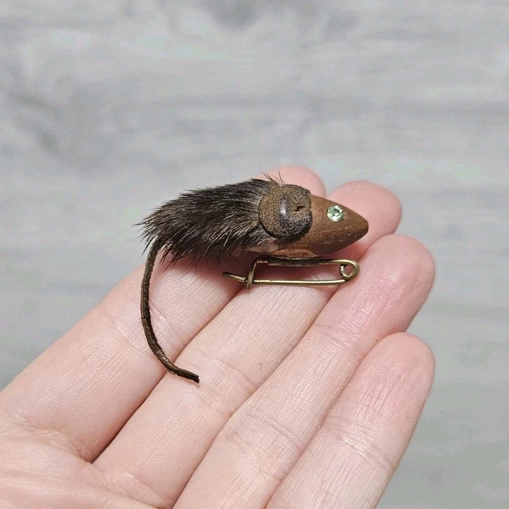 A32 Pewter Ferret Brooch On 3" Pin Badge, Pewter - Foto 13