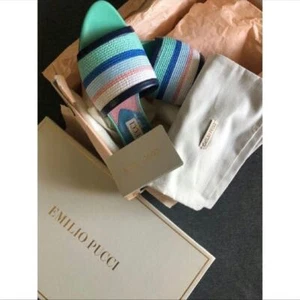 Sandalias Emilio Pucci, talla EU36/US6, verde esmeralda, en excelente estado - Imagen 1 de 6