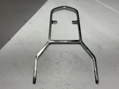 Yamaha V Star 650 Sissybar 2000 (sin cojín de respaldo) (fabricante de equipos originales) Foto 1 de 4