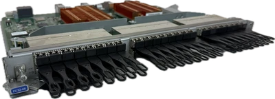 Brocade FC32-48 48-port blade for Brocade X6 / X7 | Includes 48 x 57-1000333-01 - Image 1 of 4