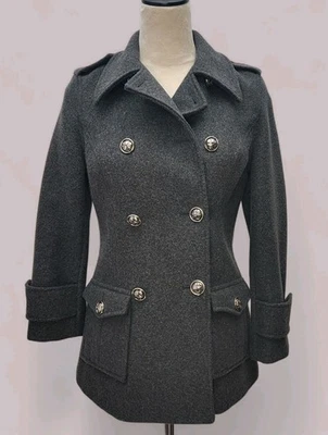 CHAQUETA TORY BURCH GRIS LANA CON FORRO DE SEDA Chaquetón Estilo Militar Logo  Foto 1 de 4