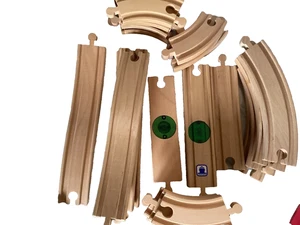 Thomas The Train Wooden Tracks, 3 Different Sets. Mixed Lot. Over 70 Pieces.  - Picture 1 of 4