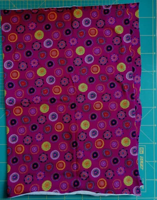 0,5m Jersey rot Blumen Blüten Baumwolle neu - Bild 1 von 2