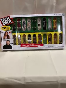 Tech Deck Ultra Pro SK8Shop Bundle Esclusivo Set di 20 Skateboard Tastiera - Foto 1 di 2