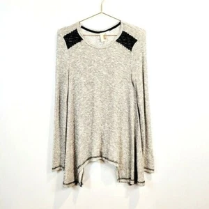 Francesca's Vogelkäfig grau metallic gestreift Langarm SharkBite Shirt Gr. S - Bild 1 von 7
