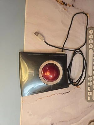 Kensington SlimBlade Trackball Mouse, Red (K72327US) - Image 1 of 4
