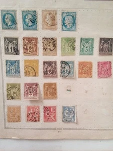 A121# France ๐ซ๐ท Stamp Lot - Picture 1 of 4