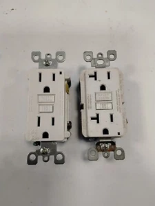 Lot Of 2 Leviton GFCI Outlets White Home Electricity Wall Rocker Light Switch  - Picture 1 of 3