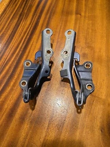 03-09 4Runner Front Hood Hinges Bonnet Panel Set RH LH Dark Blue OEM P5965b170 - Picture 1 of 1
