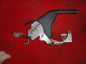 Handbremsgriff Honda Stream RN1 1,7l RN3 2,0l Bj. 2000-2007 - Picture 1 of 1