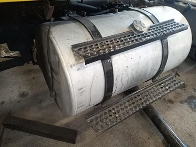 International Left 100 Gallon Fuel Tank 26X47" (10995695 Foto 1 de 4