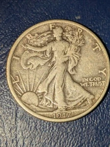 1917 Walking Liberty Half Dollar - Picture 1 of 2