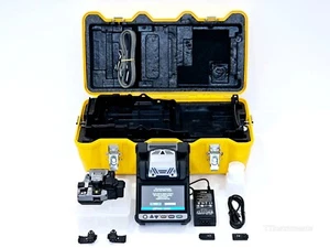 Calibrated Fujikura 41S+ Active Cladding Fusion Splicer + CT-50 Cleaver ARC 996 - Picture 1 of 5