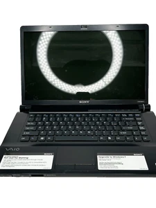 Portátil Sony Vaio PCG-3H1L Intel Centrino 2 ATI Premium Radeon Graphics serie FW - Imagen 1 de 13
