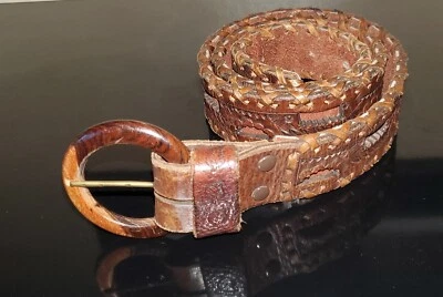 Cinto de couro genuíno vintage feito à mão - Imagem 1 de 4