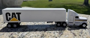 Ertl 1/64 Caterpillar CAT Kenworth Semi Tractor Trailer - Picture 1 of 15