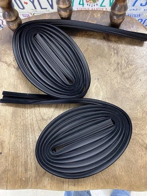 Sellos de vidrio Mercury Cougar 1980-82, 4 orejetas. Hecho en Estados Unidos impermeabilización. Foto 1 de 2