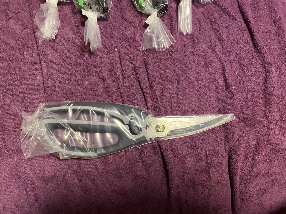 Tupperware Geflügel Schere Chickeria Geflügelschere Hähnchen NEU - Bild 1 von 2